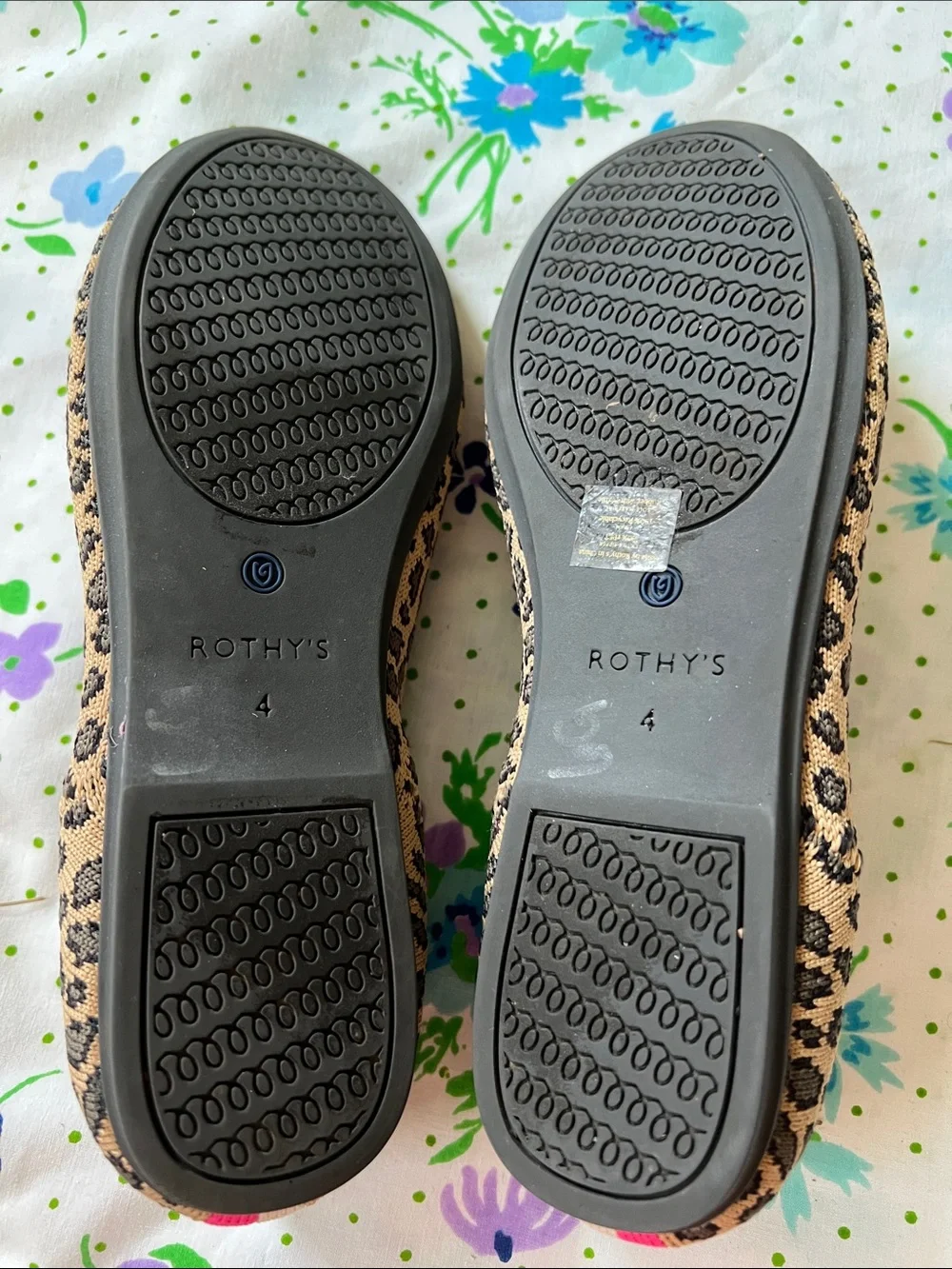 Rothy’s Cheetah/Leopard Print - Kids - 4